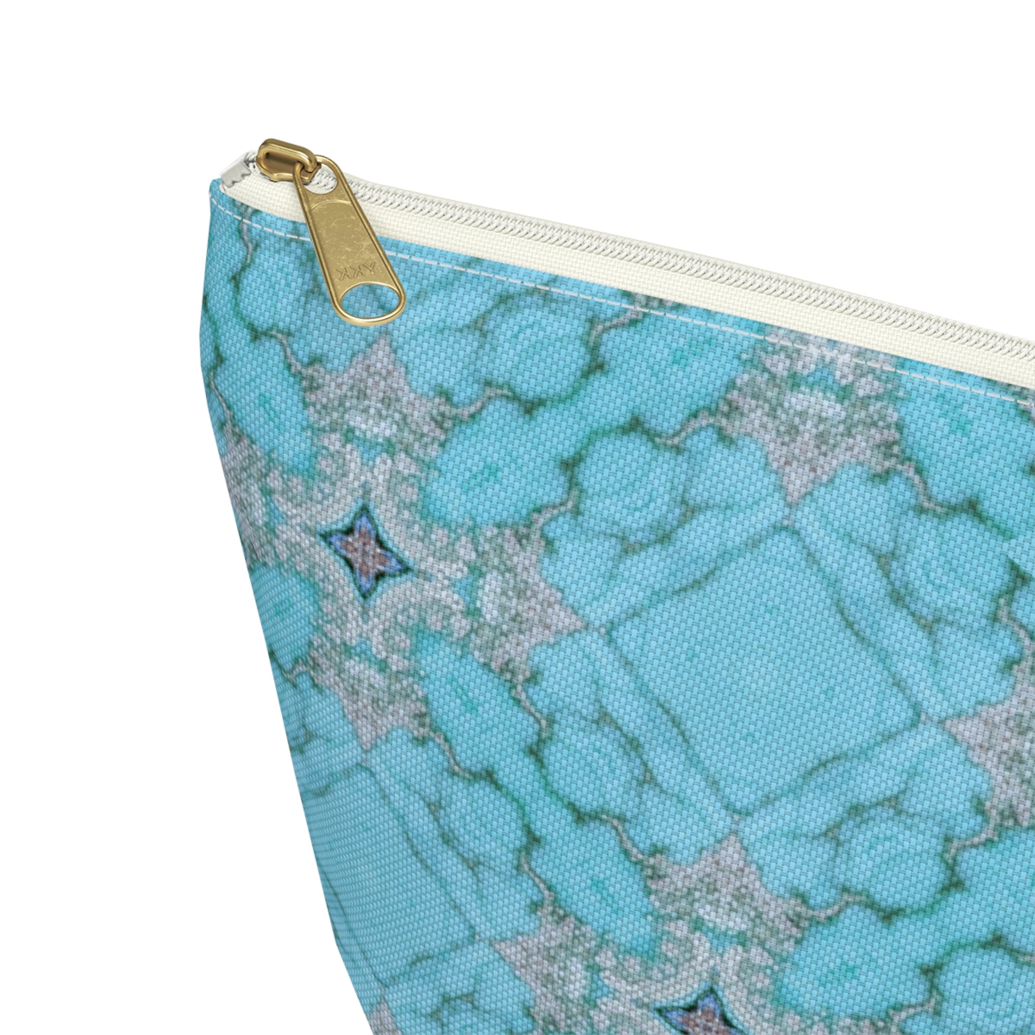Omawnakw Cosmetic Bag