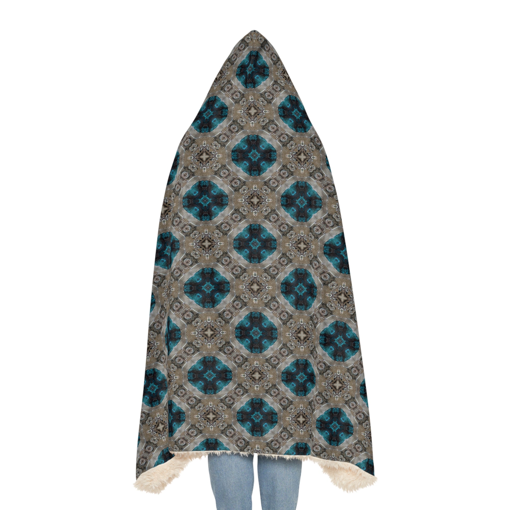 Ulloriaq Hoodie Blanket