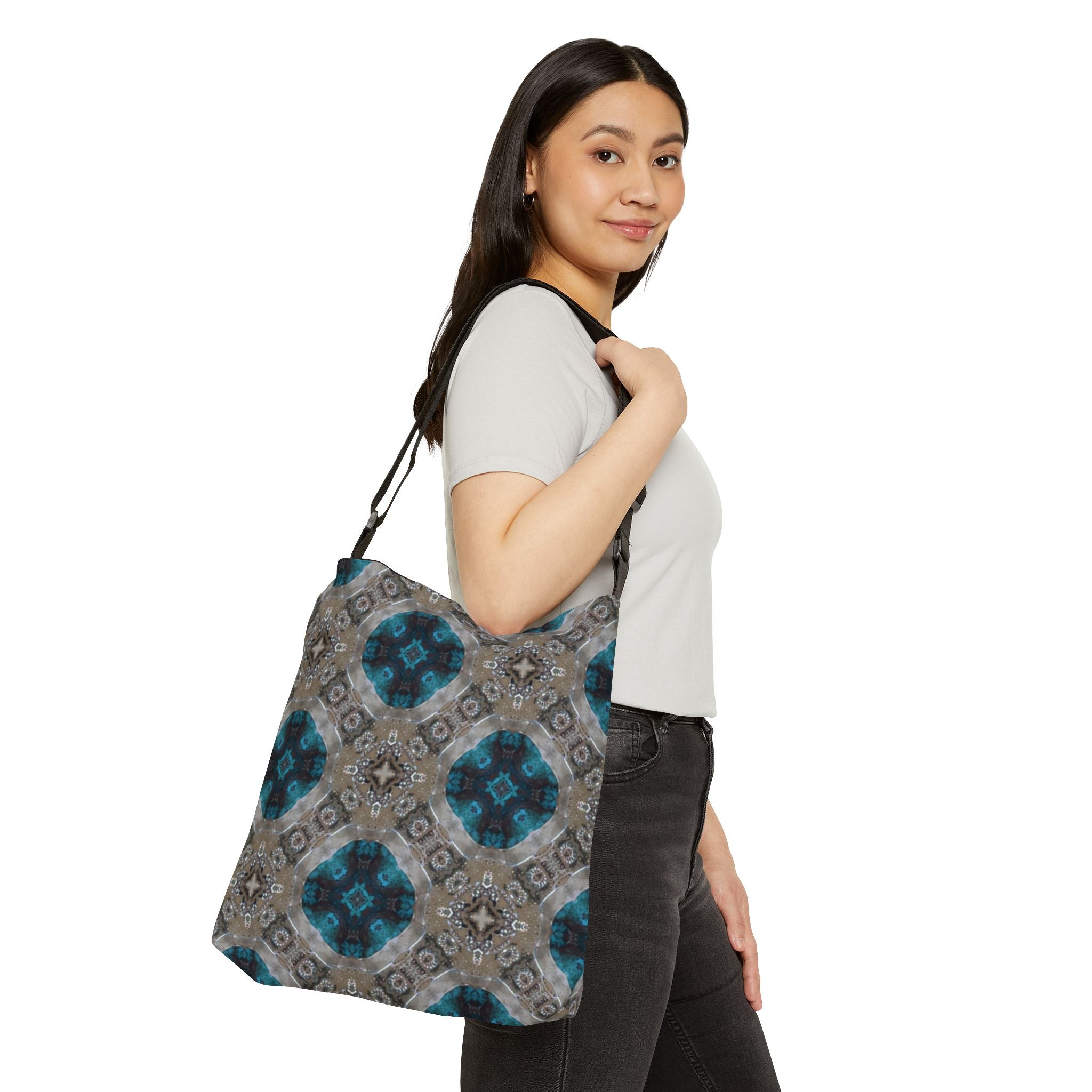Ulloriaq Tote Bag