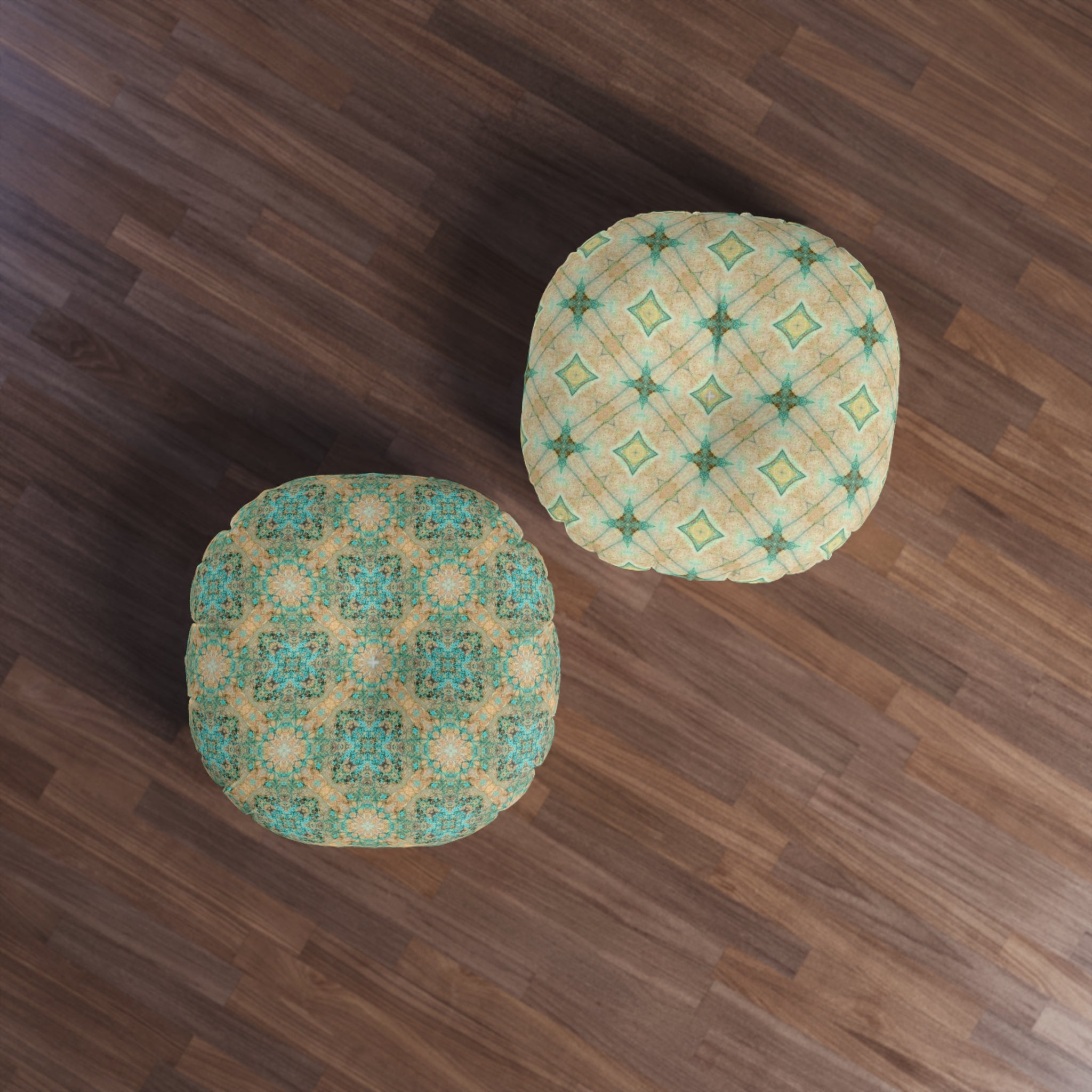 Kantuta Pipaluk Pillow Cushion