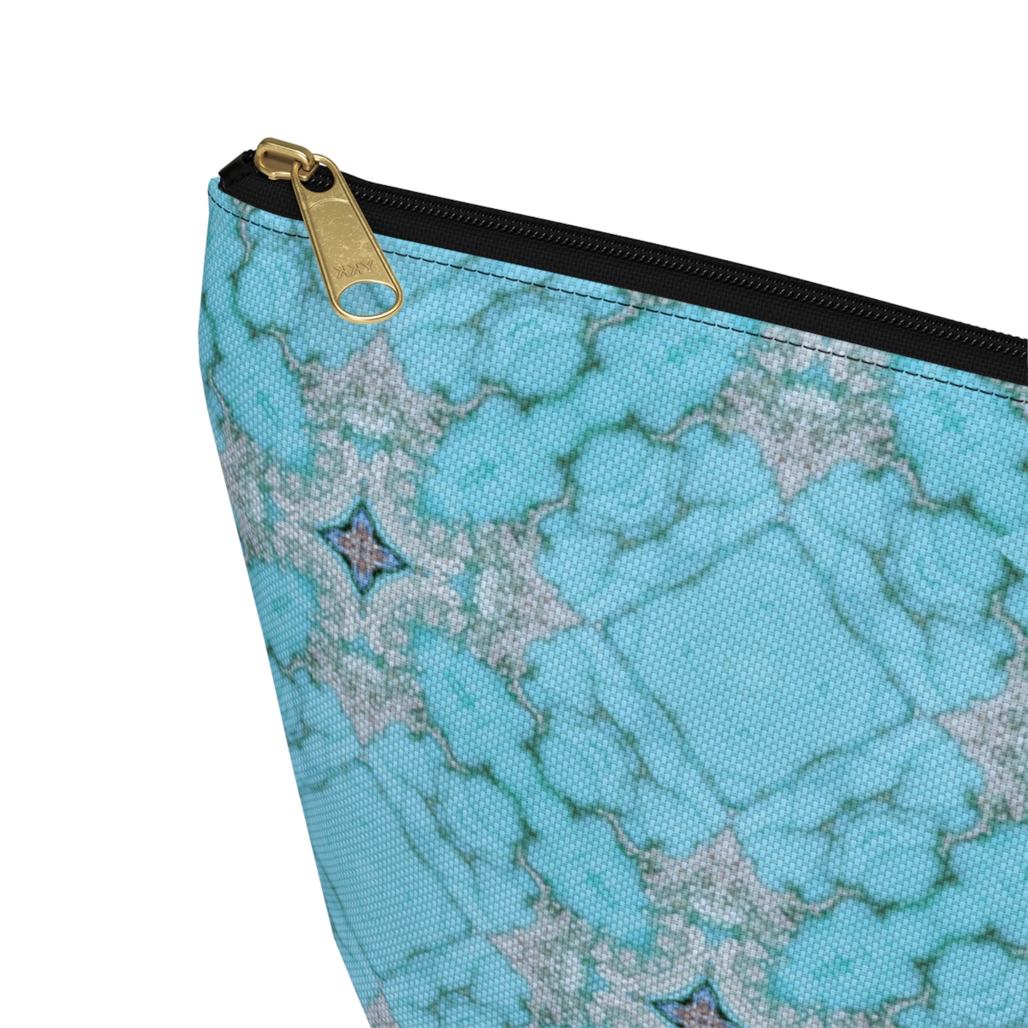 Omawnakw Cosmetic Bag