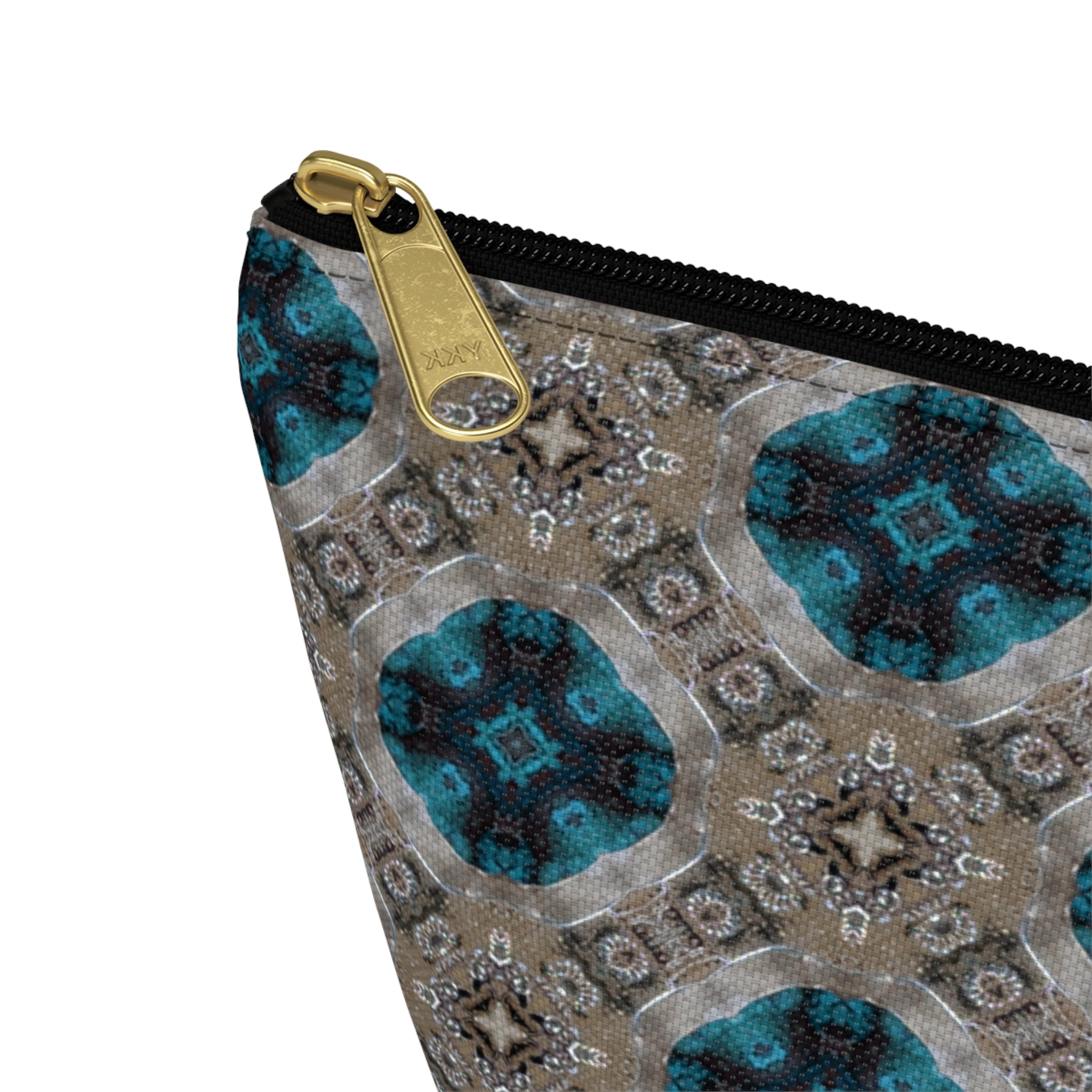 Ulloriaq Cosmetic Bag