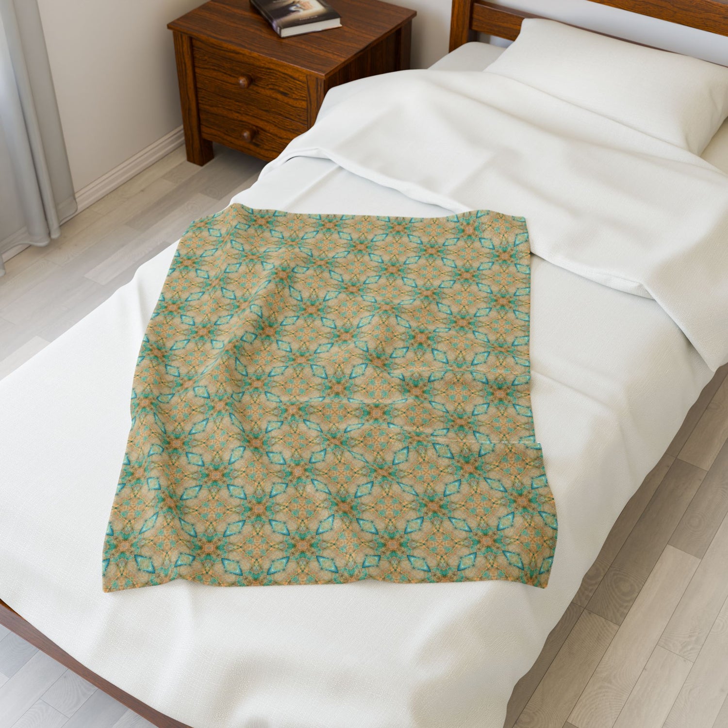 Liwen Velveteen Plush Blanket