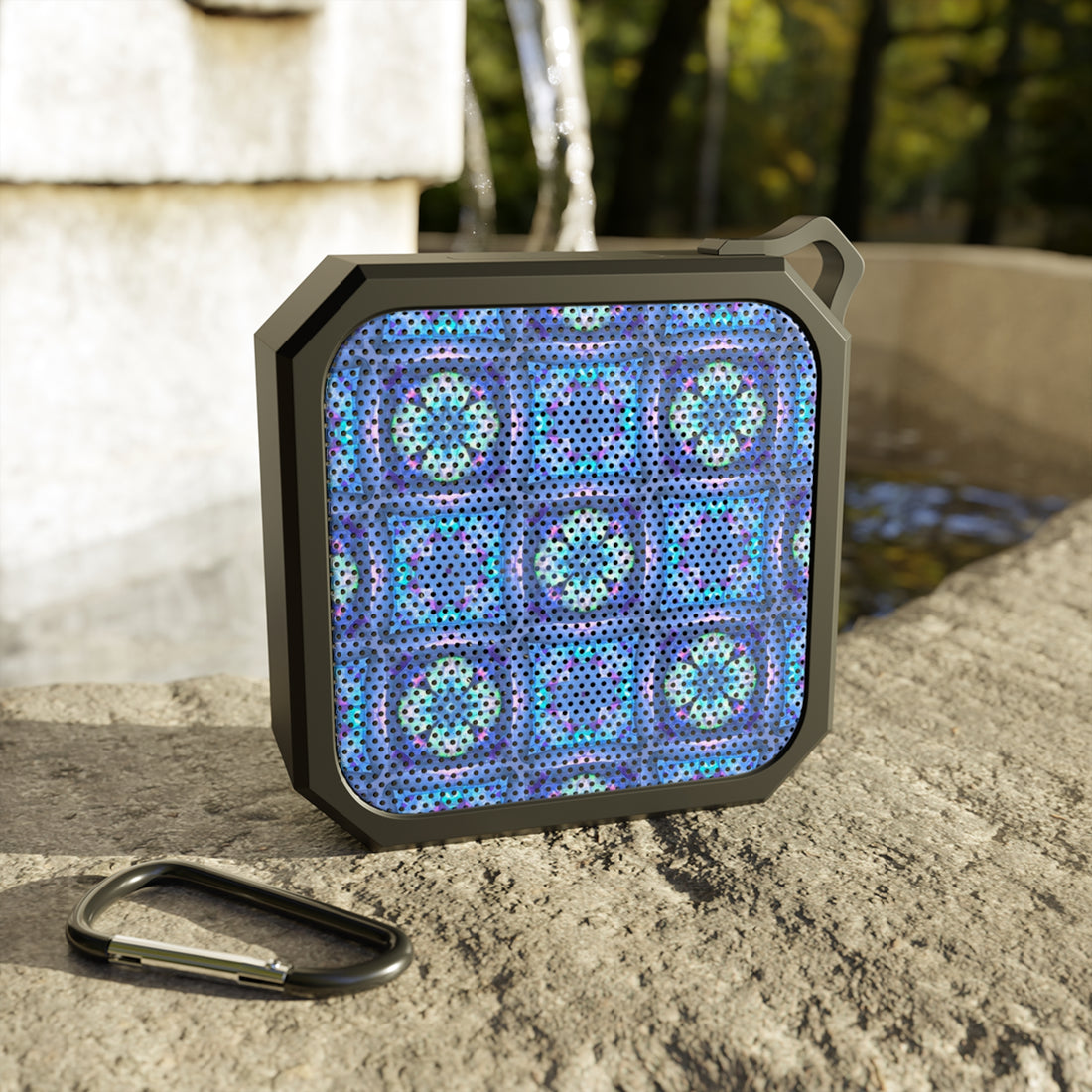 Apanii Outdoor Bluetooth Speaker