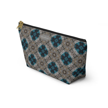 Ulloriaq Cosmetic Bag