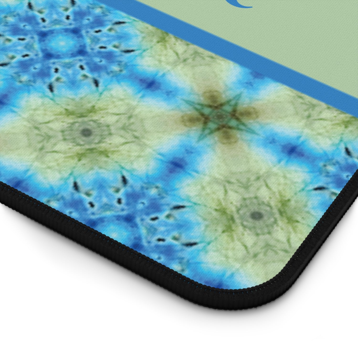 Inspirational Licarayen Desk Mat