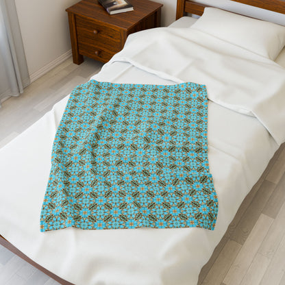 Yareli Velveteen Plush Blanket